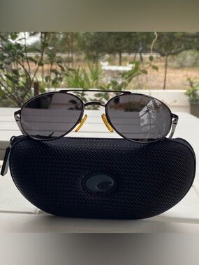 Costa Polarized Aviator Sunglasses with case